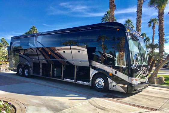 Luxury RV Travel Guide: How to Plan Your First Trip